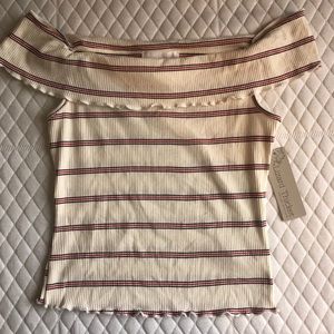 Off the Shoulder Crop